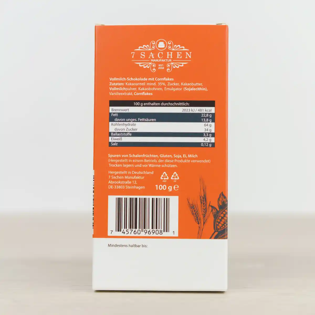 Handgegossene Vollmilchschokolade mit Cornflakes aus Valrhona-Couverture – cremig & knusprig, von der 7 Sachen Manufaktur.