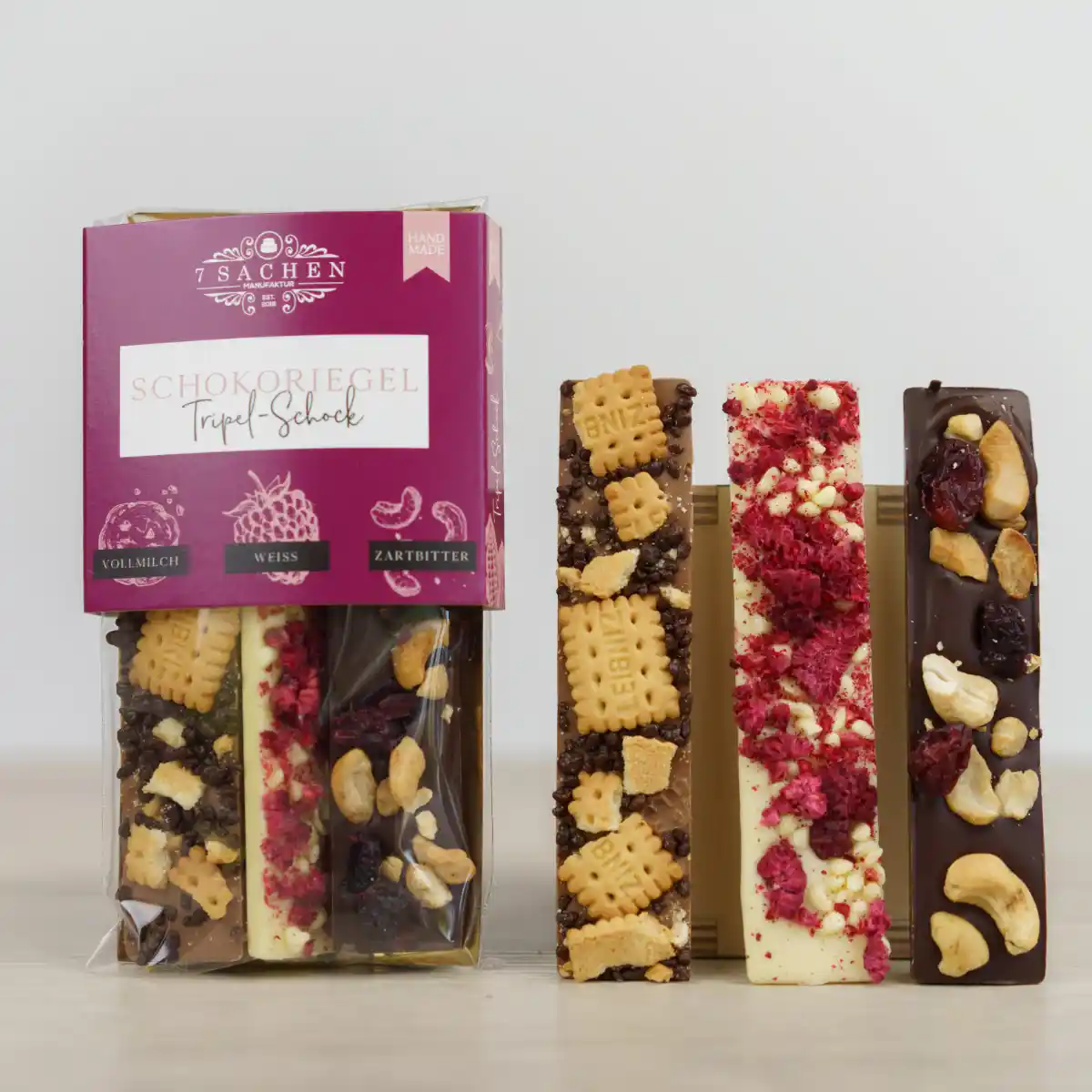 Handgemachtes Schokoriegel-Set „Tripel-Schock“ mit Vollmilch-, weißer und Zartbitterschokolade aus der 7 Sachen Manufaktur