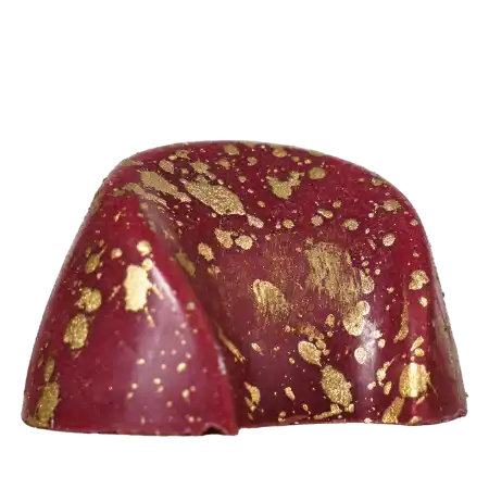 Himbeer-Passionsfrucht-Praline aus weißer Schokolade aus Steinhagen